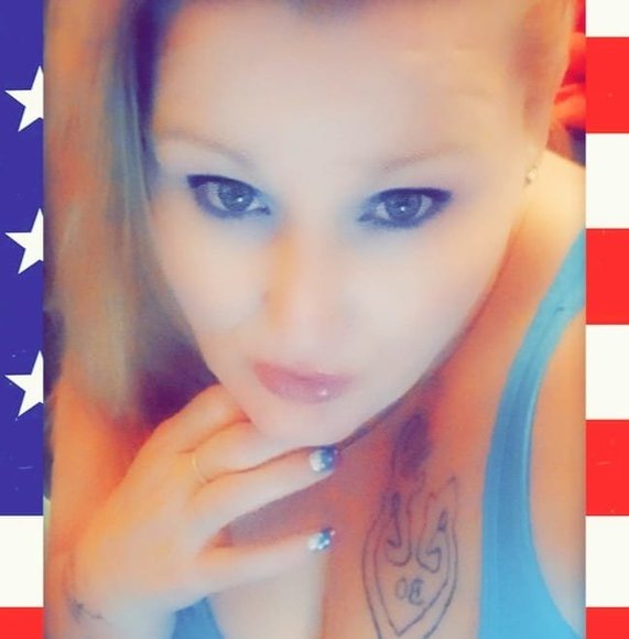 Meet your Posher, Megan - Picture 1 of 1